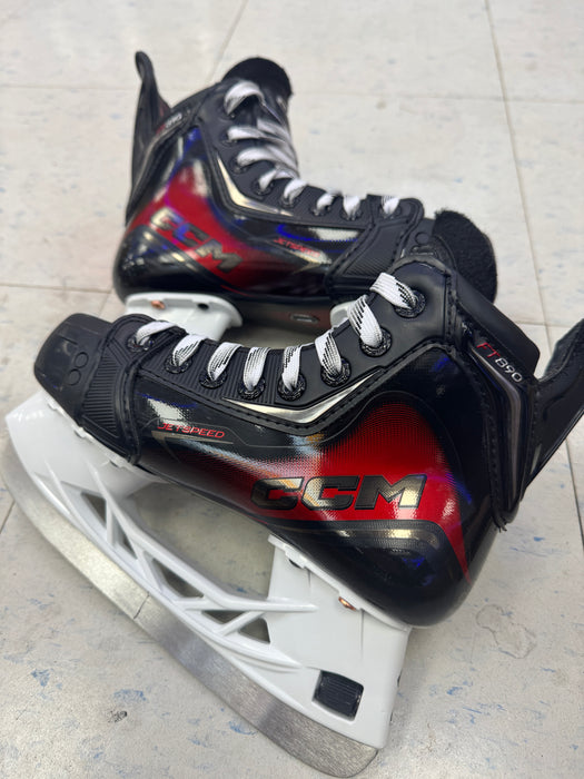 Demo CCM JetSpeed FT890 Skates Junior