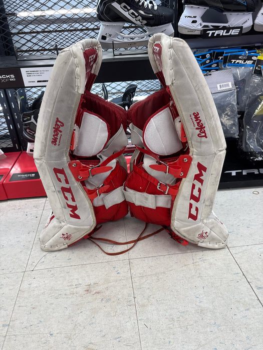 Used CCM E-Flex E3.5 28"+1" Junior Leg Pads