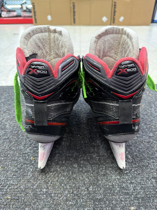 Used Bauer Vapor x900 Size 7.5D Goal Skates