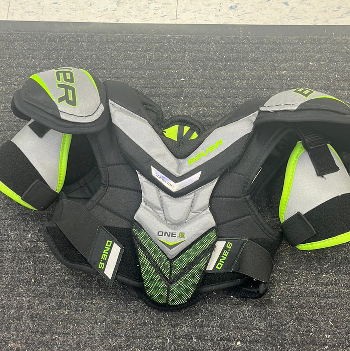Used Bauer Supreme One.6 Junior Small Shoulder Pads