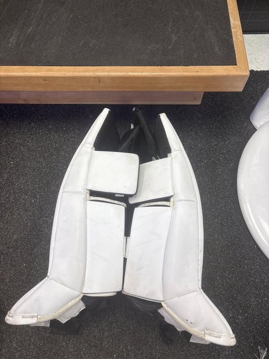 Used Brian’s Net Zero Goalie Leg Pads Size 25 + 1”