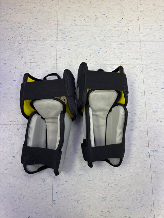 Used Warrior RX3E Intermediate Knee Guards