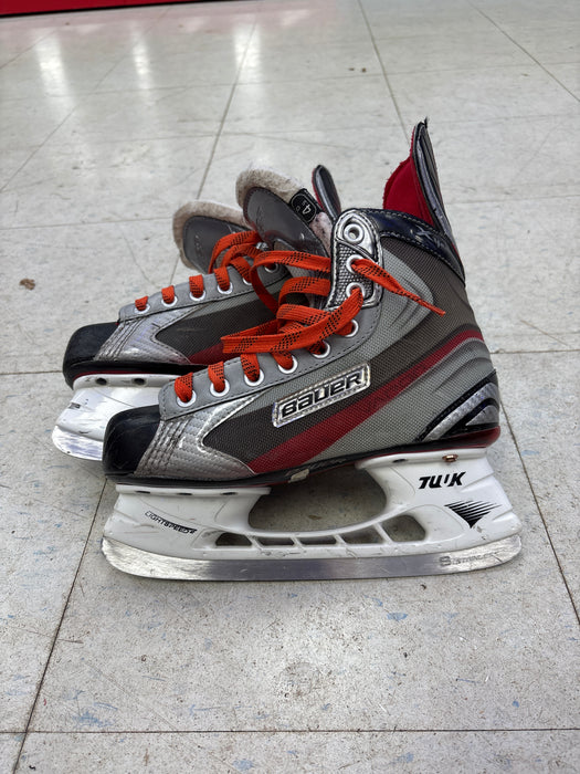 Used Bauer Vapor X4.0 Size 4.5 D Skates