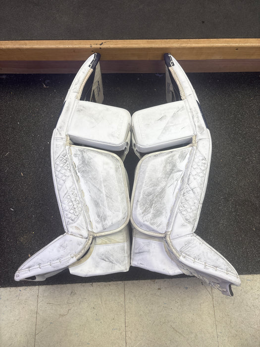 Used Bauer SV-Pro Goalie Leg Pads Size Senior Medium 34+1