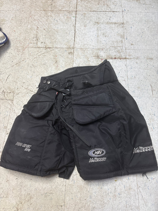 Used McKenny ProSpec 370 Goalie Pants Size Junior Large