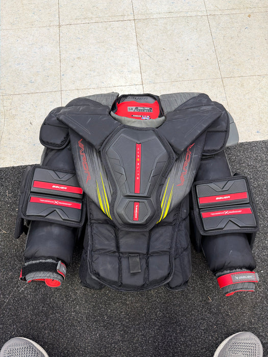 Used Bauer Vapor Hyperlite2 Senior Small Chest Protector