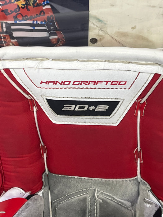 Used Vaughn V9 30+2 Goal Pads
