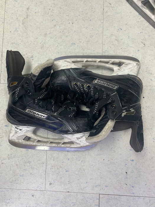 Used Bauer Supreme 190 Size 3 Skates