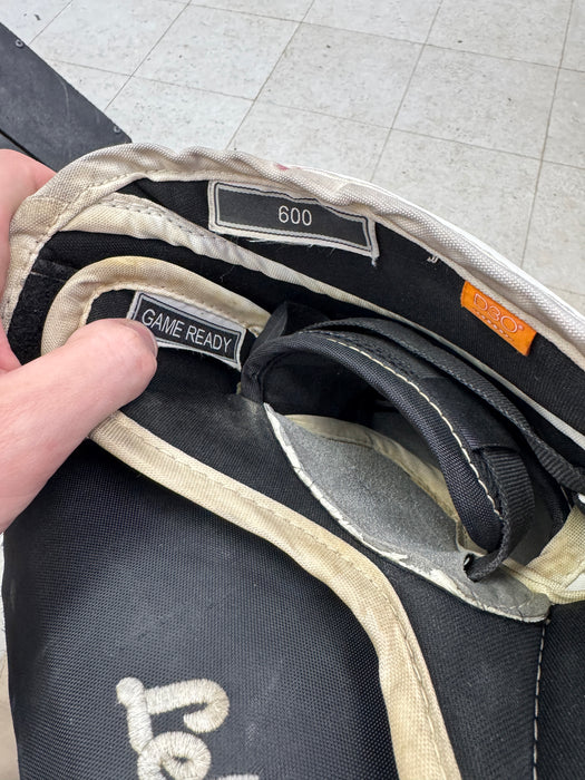 Used CCM NHL PRO STOCK EFLEX 4 Pro Catcher Blocker Set