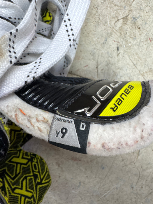 Used Bauer Vapor 3X Skates Youth 9.0D
