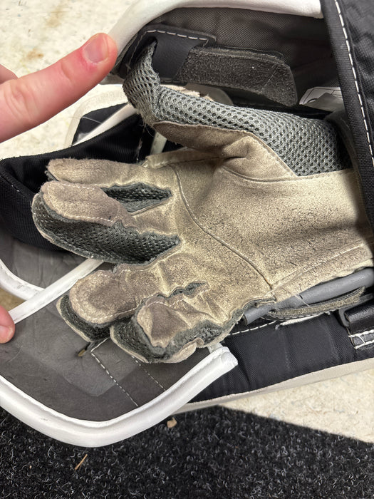 Used Warrior Ritual G6 E+ Senior Blocker