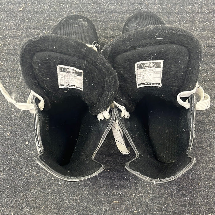 Used Sherwood 5500 Size 7 Player Skates