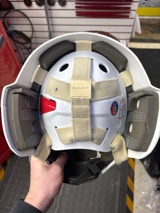 Used Bauer 930 Senior Small/Medium Mask
