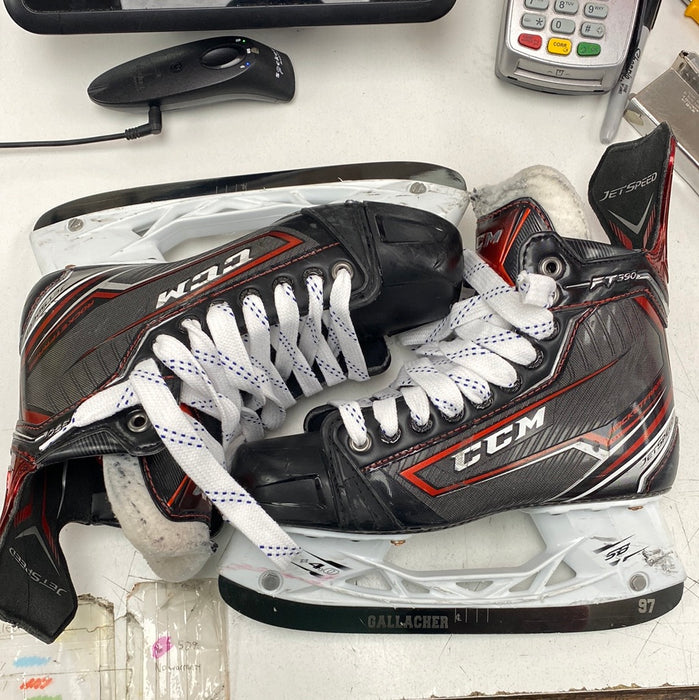 Used CCM JetSpeed FT390 Size 5 Skates