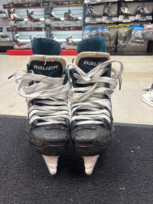 Used Bauer XLP Size 4.0 Skates