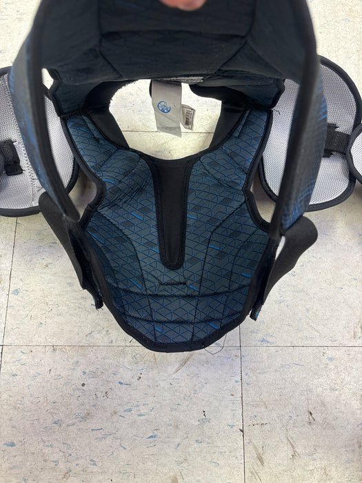 Used Bauer X Intermediate Medium Shoulder Pads