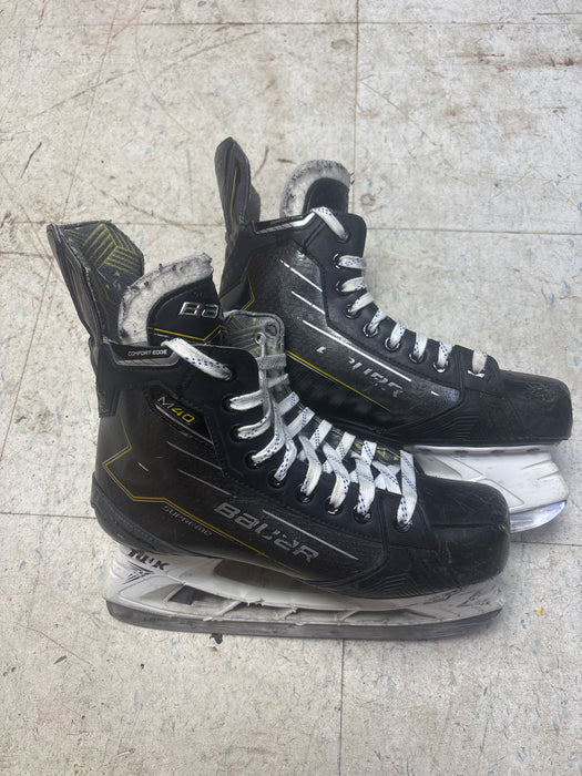 Used Bauer Supreme M40 Skates Size 8.5 Fit 1