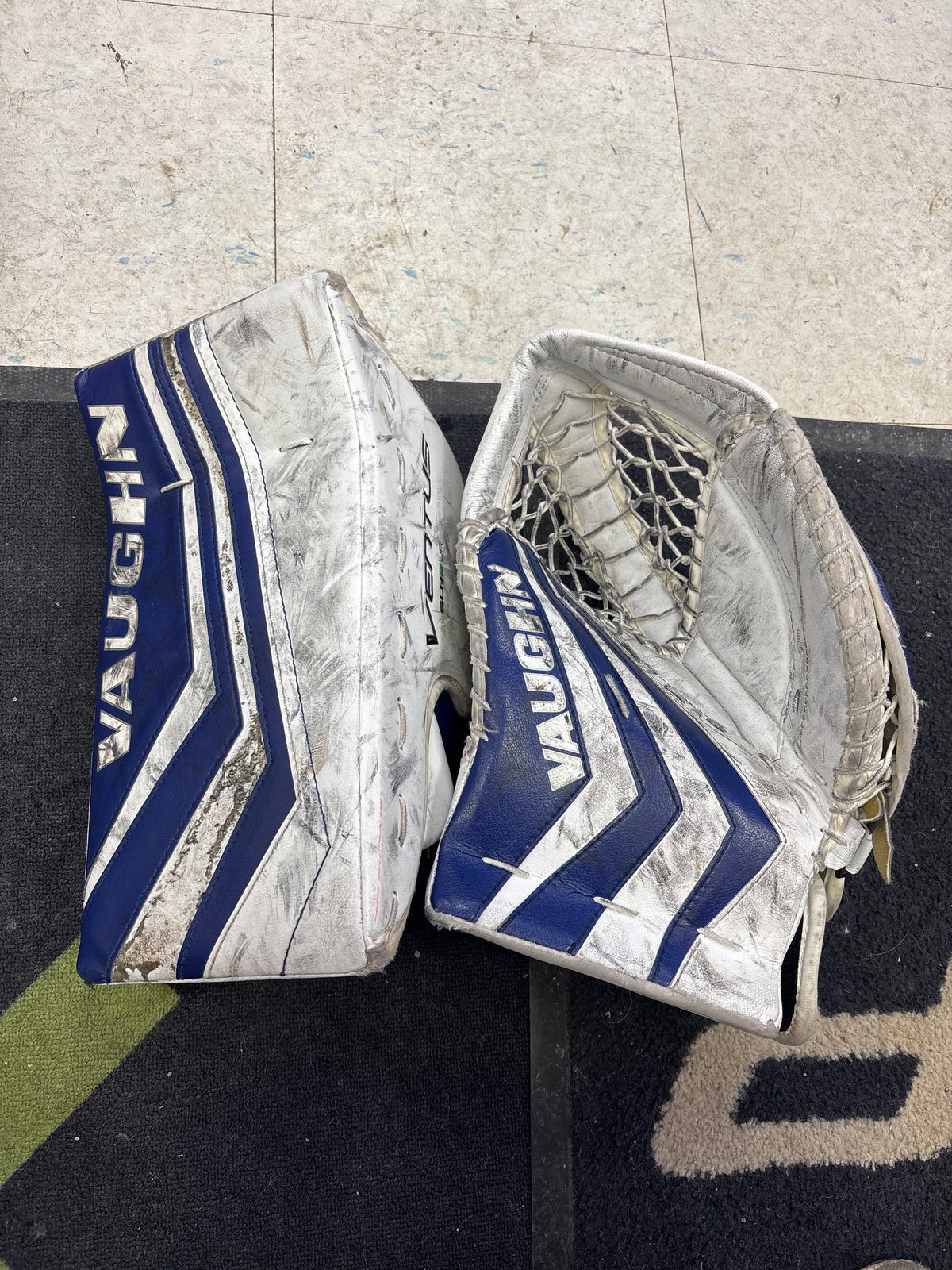 Used Vaughn Ventus SLR2 Junior Catcher and Blocker Set — Crow's Sports ...