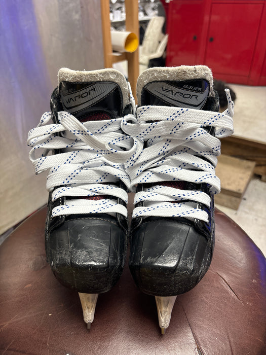 Used Bauer Vapor x700 Size 2.5D Junior Goal Skates