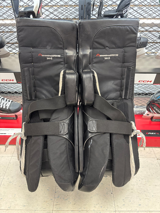 Used True Catalyst 7x3 Senior 34+2” Goal Pads