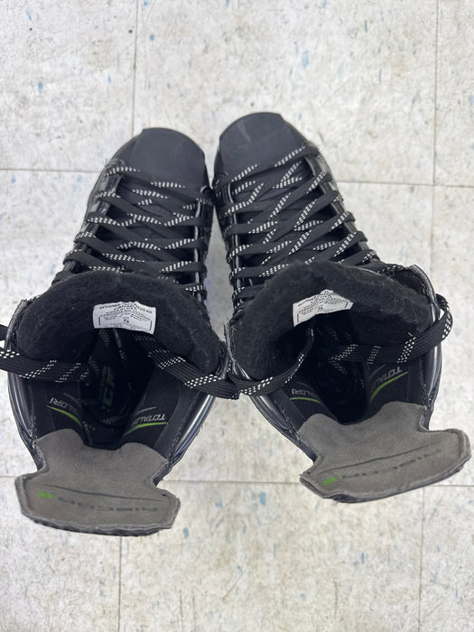 Used CCM Ribcore Platinum 5D Player Skates