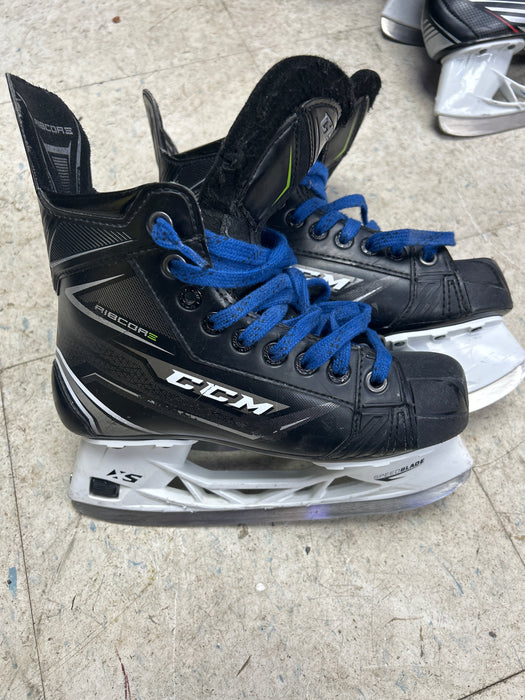 Used CCM RibCore MaxxPro Skates