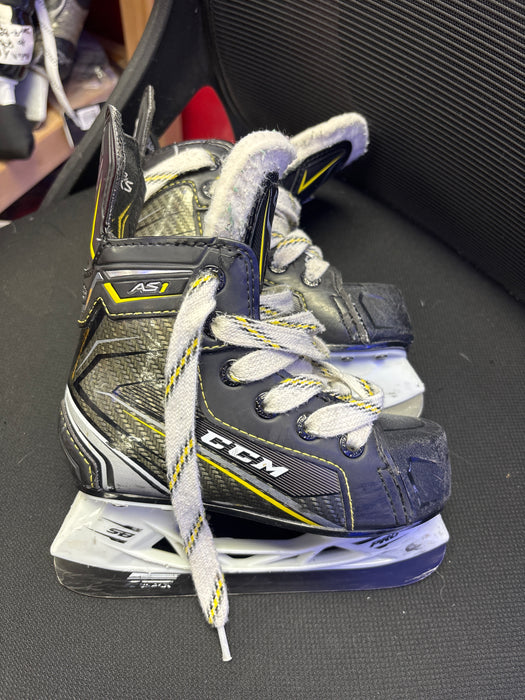 Used CCM Tacks AS1 Size 10.0 Youth Skates