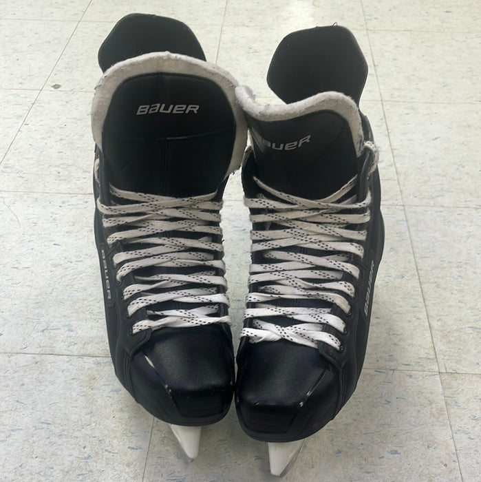 Used Bauer Supreme 140 Size 11 Player Skates