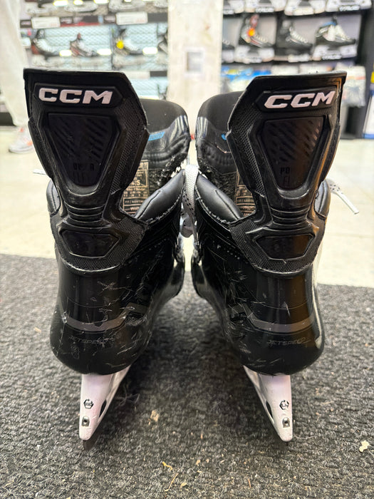 Used CCM JetSpeed FT690 Size 4.5EE Skates