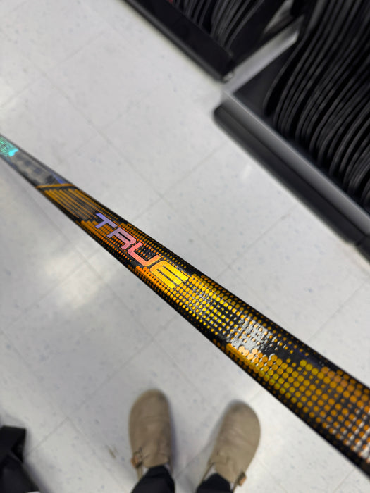 TRUE Pro Stock JESSE PULJUJARVI HZRDUS 9x4 Hockey Stick Senior
