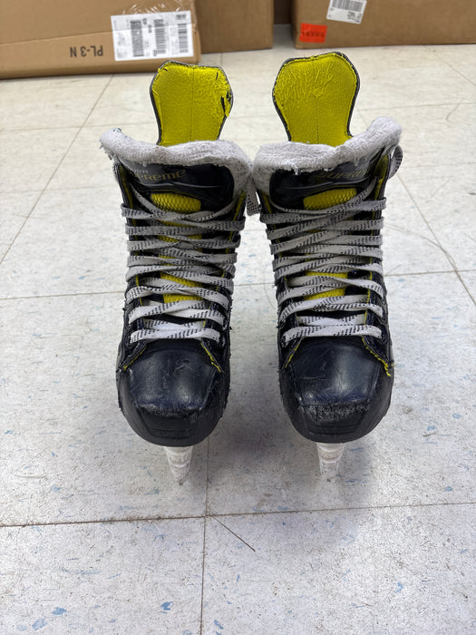 Used Bauer Supreme S27 Size 3.5 D Skates