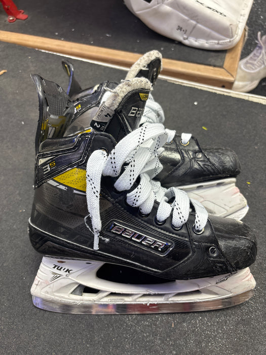 Used Bauer Supreme 3s Pro Size 4.0 Fit 2 Skates
