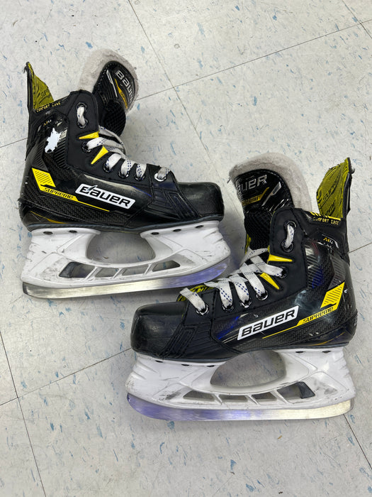 Used Bauer Supreme M4 Junior Player Skates