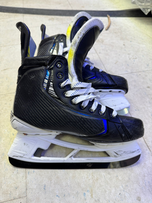 Pro Stock Used Hyperlite2 Skates 9.5D “MILLER”