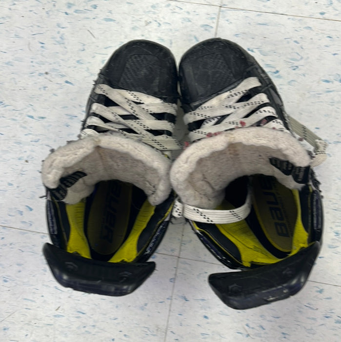 Used Bauer Supreme 3S Pro Size 3 Player Skates