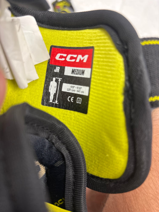 Used CCM AS580 Elbow Pads Junior Medium