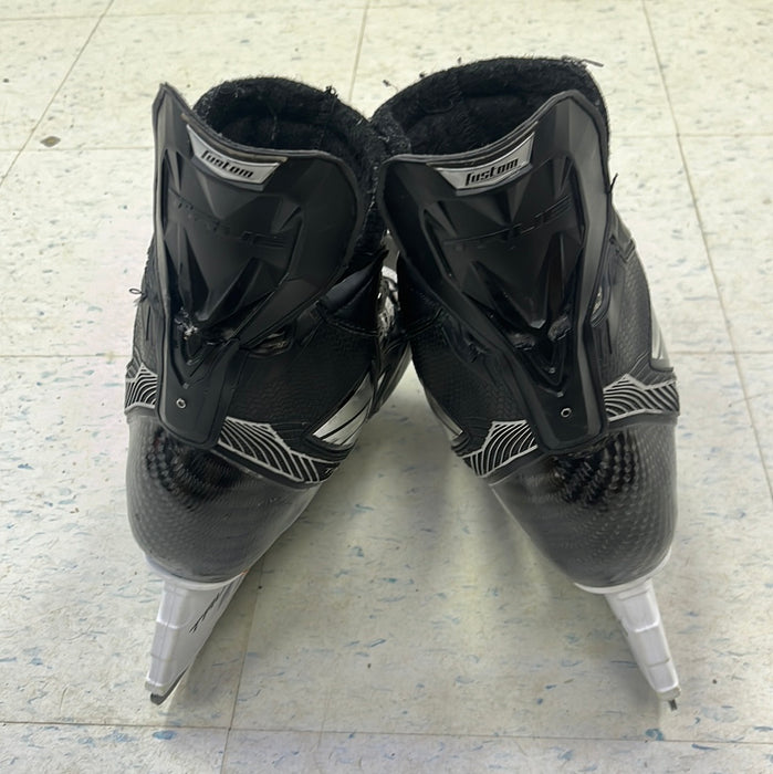 Used True TF Pro Custom Size 9 Player Skates