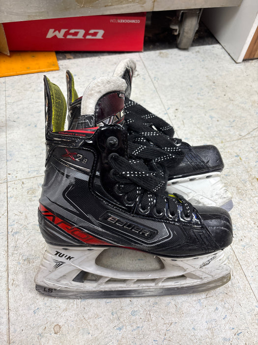 Used Bauer Vapor x2.9 Size 2.0D Skates