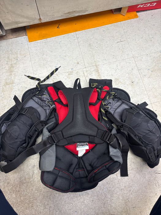 Used Bauer Vapor x2.9 Intermediate Small Chest Protector