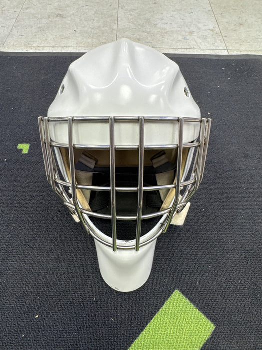 Used Sportmask T3 Senior Medium Goalie Mask