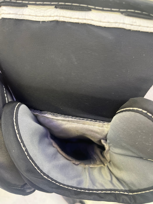 Used Warrior Ritual G3 Junior Blocker Catcher Set