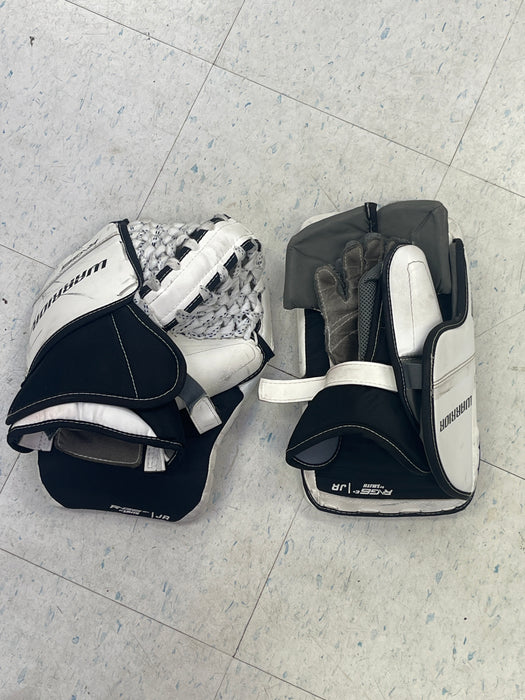Used Warrior Ritual G6 Junior Catcher and Blocker Set