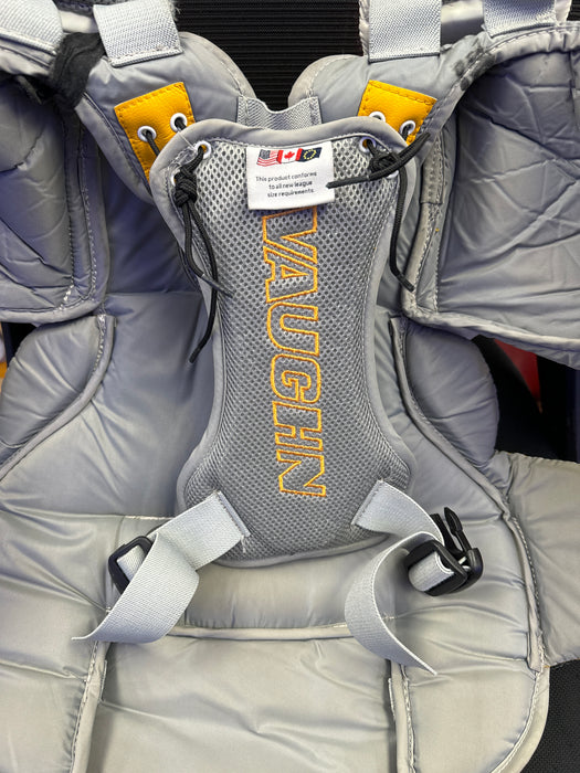 Used Vaughn Ventus LT68 Junior Medium Chest Protector