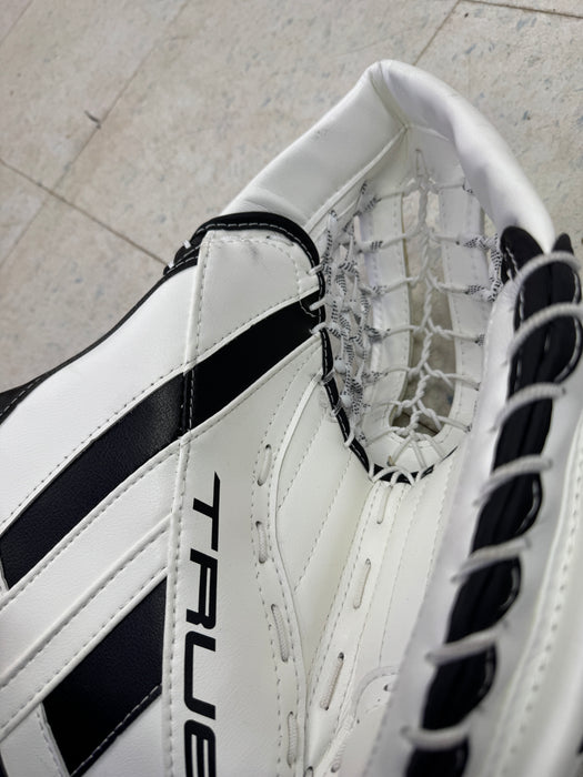 DEMO True HZRDUS 9x4 Goalie Catcher Blocker Set Senior