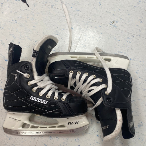 Used Bauer Nexus 22 Size 4 Skates