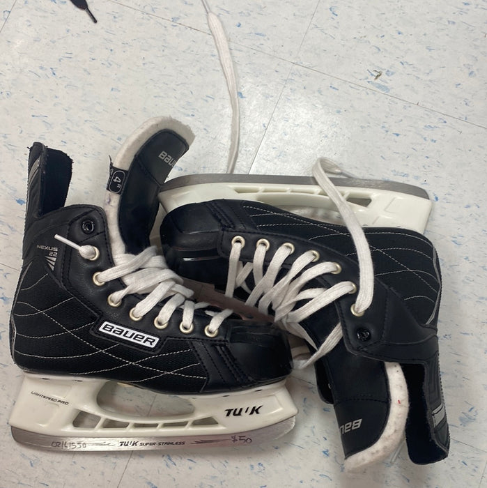 Used Bauer Nexus 22 Size 4 Skates
