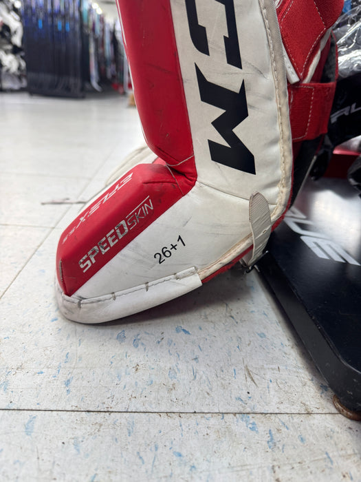 Used CCM EFLEX 5.5 Junior Leg Pads 26" + 1"