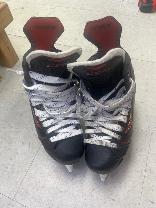 Used CCM RBZ Size 7 Skates