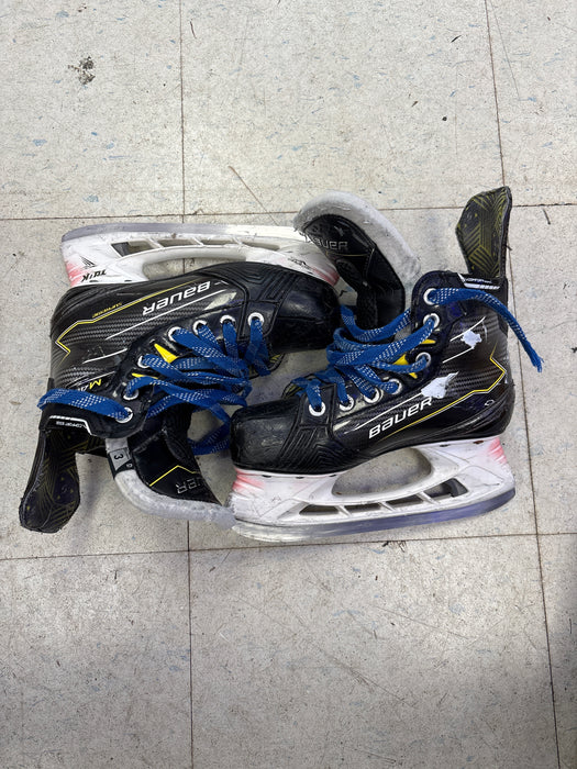 Used Bauer Supreme M40 Size 3.0 D Skate
