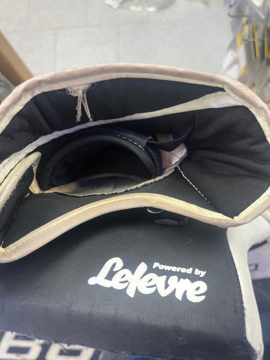 Used CCM E4.5 Junior Catcher and Blocker Set